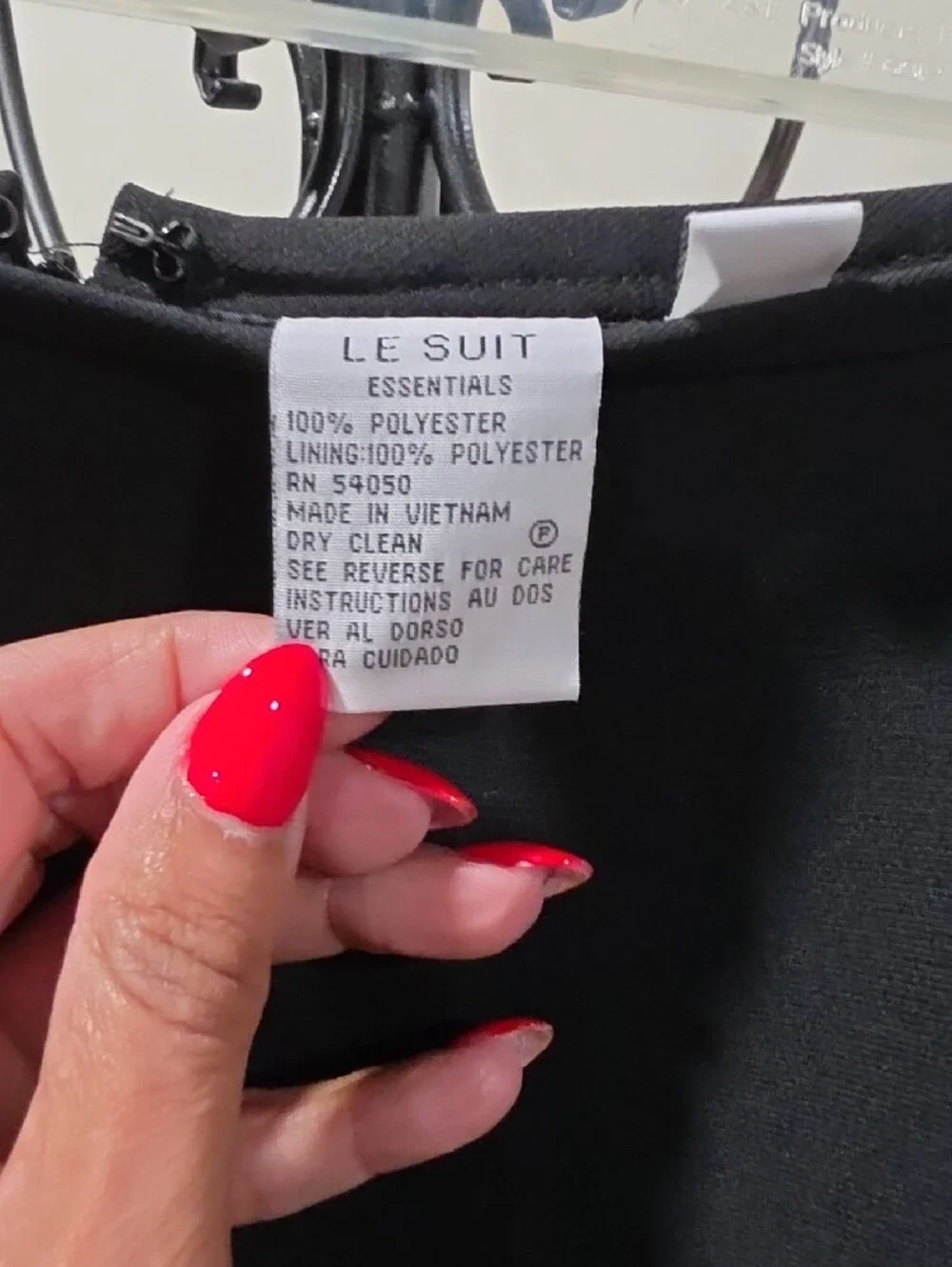 Le Suit Black Pleated-Hem Pencil Skirt